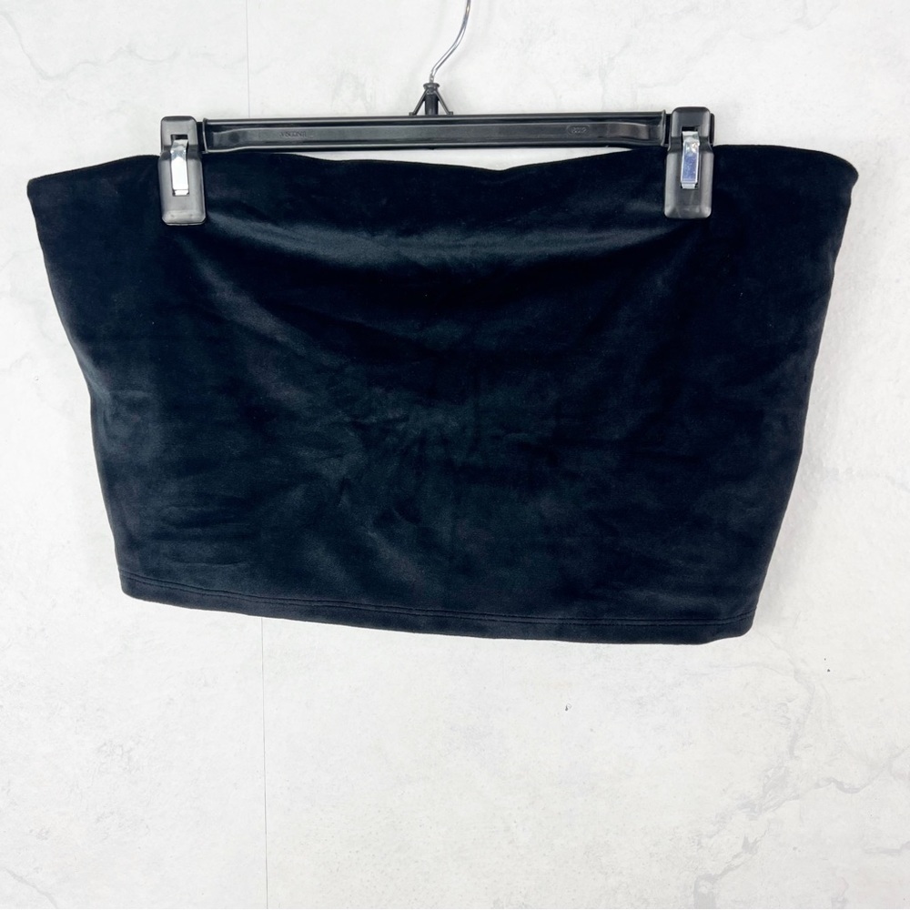 [VS] Black Suede Tube Top